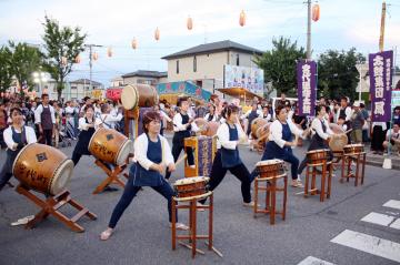 太鼓演奏の写真