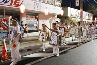 流し踊り仮装コンテスト2