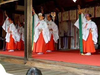 祭祀舞の様子4