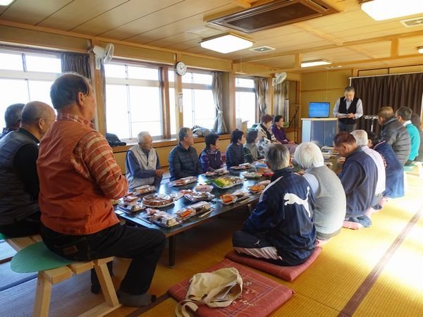 昼食会の様子