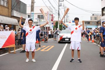 第5区間・第6区間トーチキスの様子