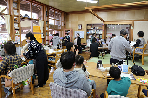 お茶会の様子