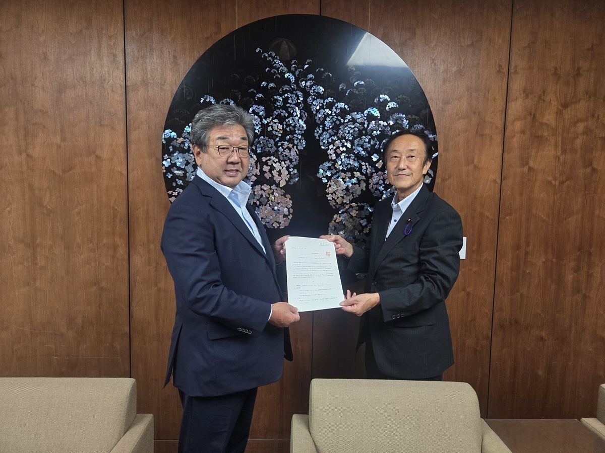 中村取手市長へ委嘱のお願い