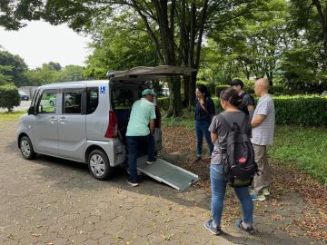 福祉車両での乗降介助