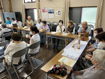 茶話会の様子