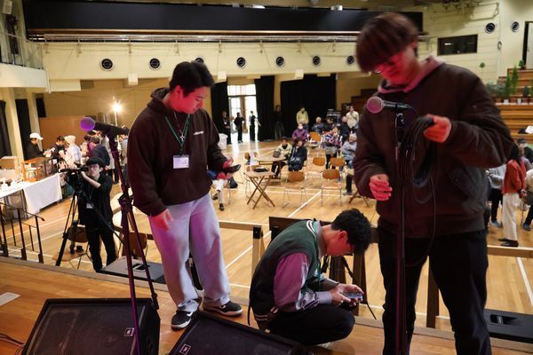 音楽祭を陰で支えた日本工業大学放送研究部の活動風景2