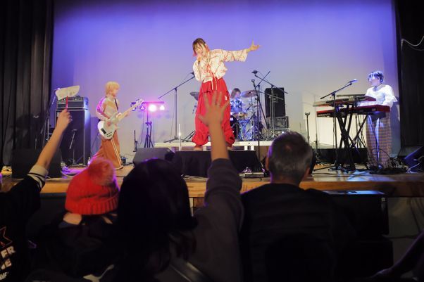 エンを楽しむ音楽祭_アーティストLIVE_ITAZURA STORE2