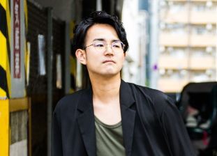 シンガーソングライター中村郁実さんのアーティスト写真