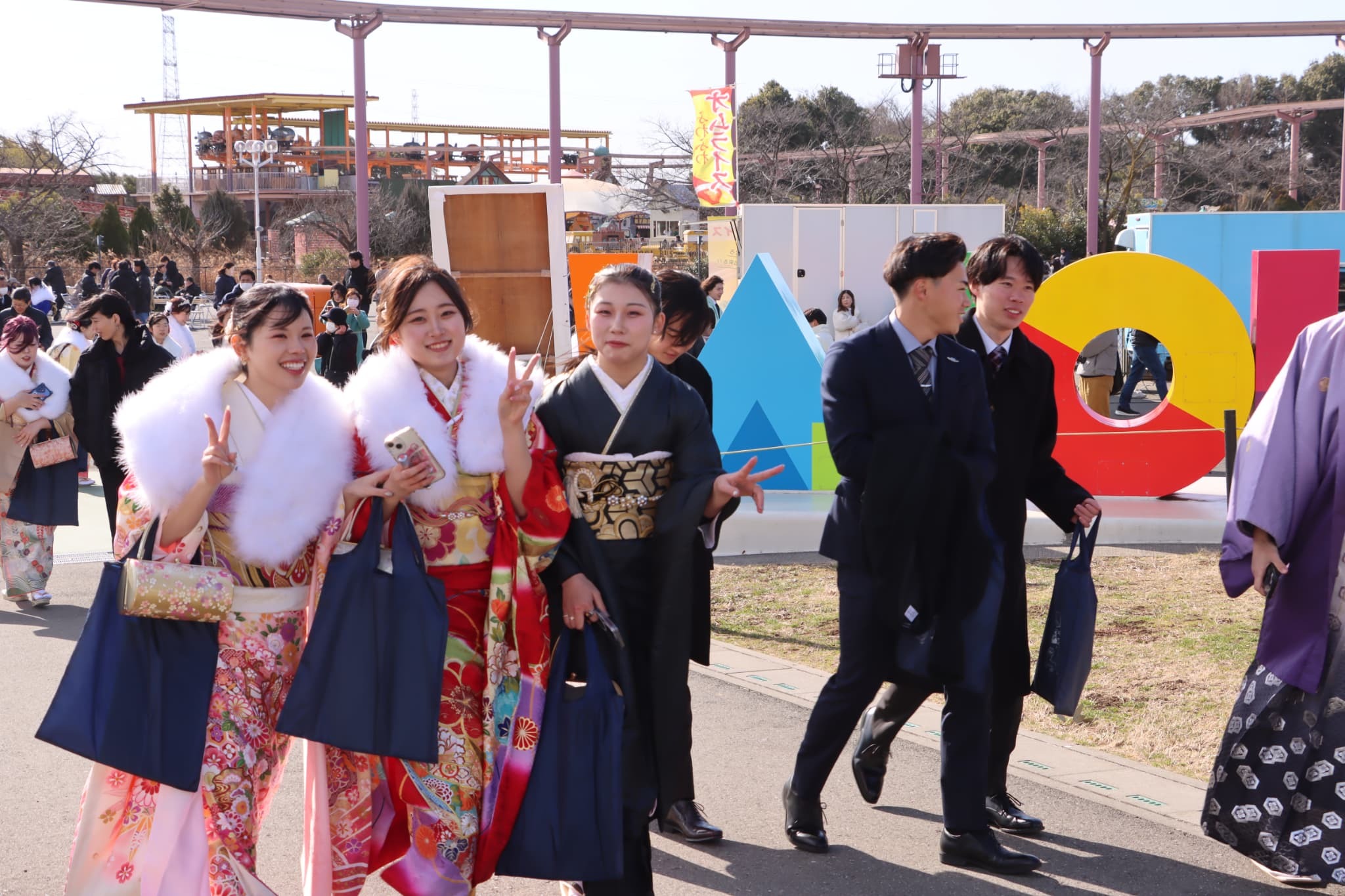 二十歳のつどい参加者たち1