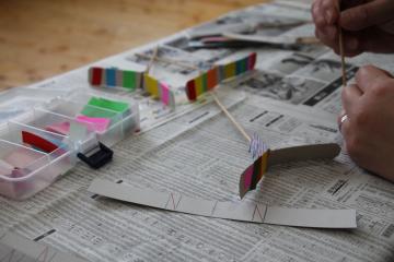 紙とんぼつくり1