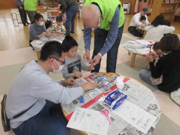 紙とんぼつくり4