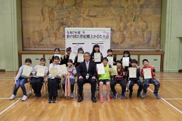 団体戦入賞選手の写真