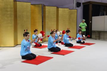 芸術祭での小ホール発表会の様子