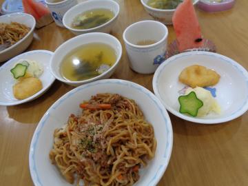 給食