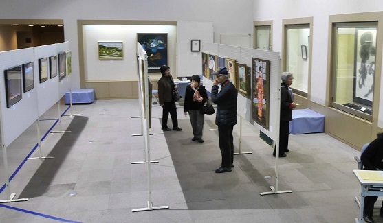 美術展の様子